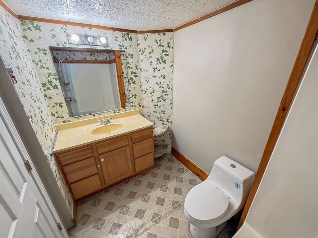 815-819 River St Fitchburg — Photo 7 of 19