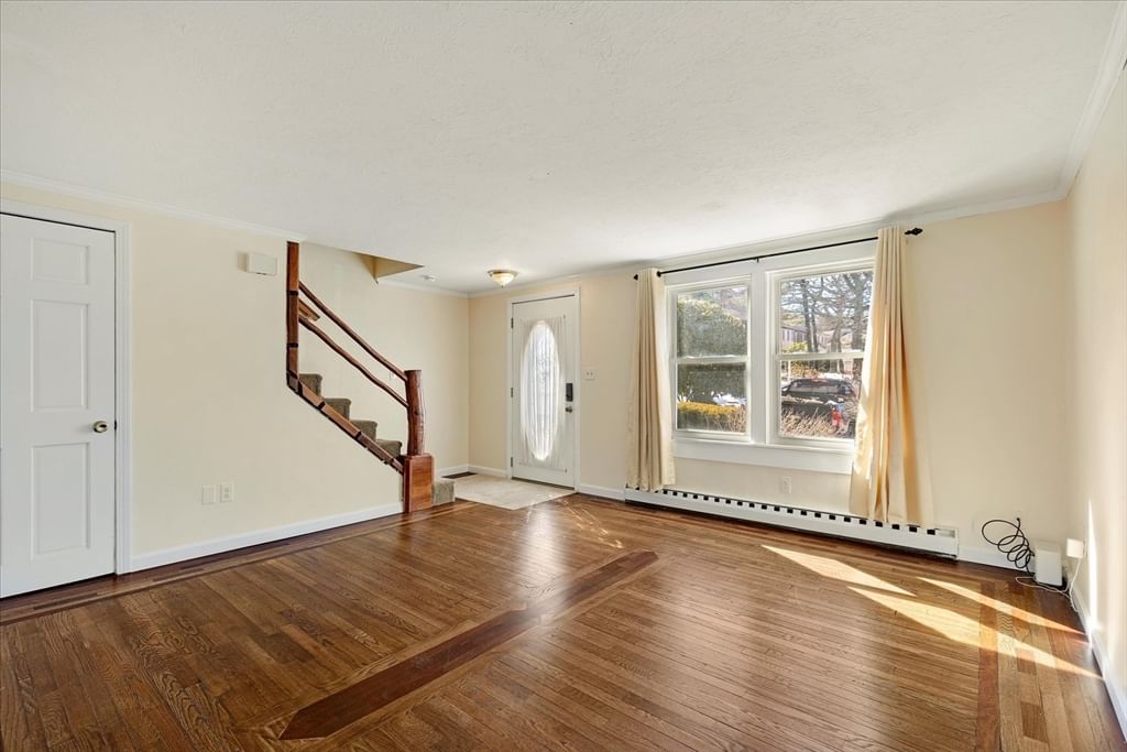 405 Village Dr #405 Bourne — Photo 7 of 39
