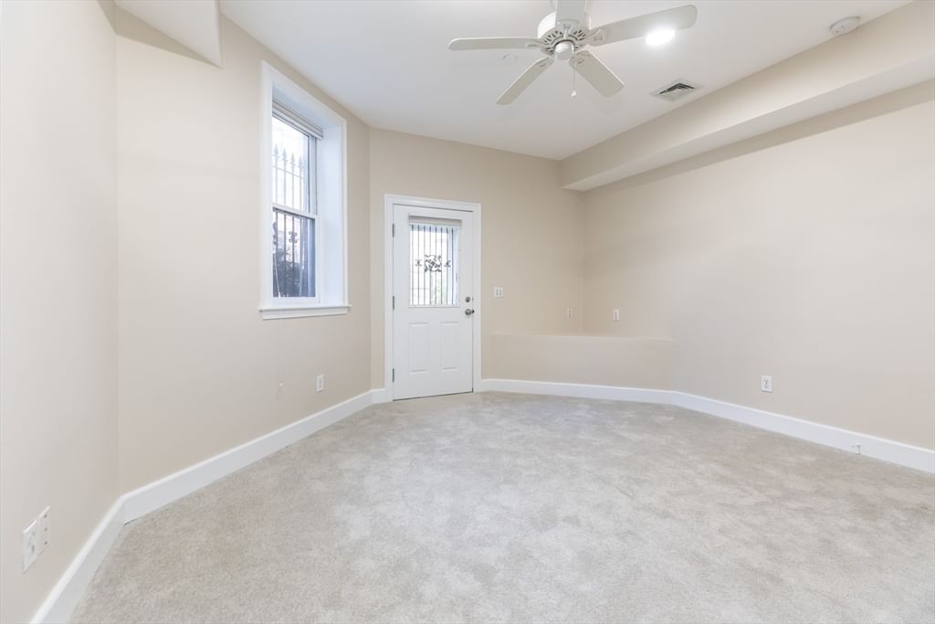 82 E Brookline St #1 Boston — Photo 10 of 14