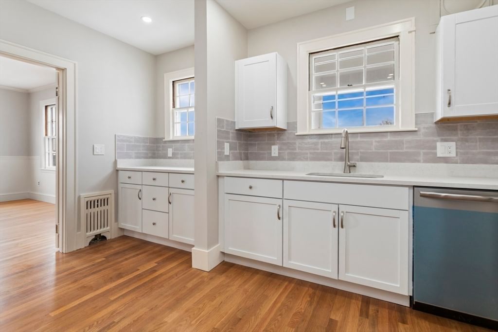 4-6 Common Street Stoneham — Photo 15 of 26