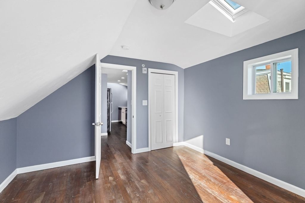 167 Lexington St Boston — Photo 14 of 22