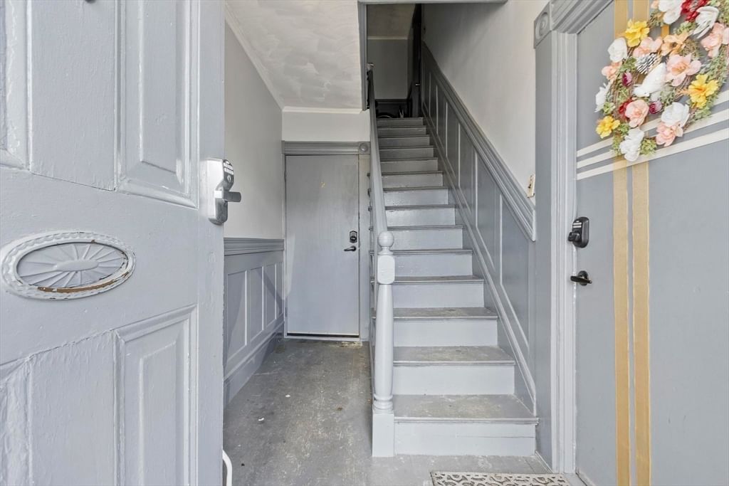 7-11 Gibbs Ct Waltham — Photo 16 of 31