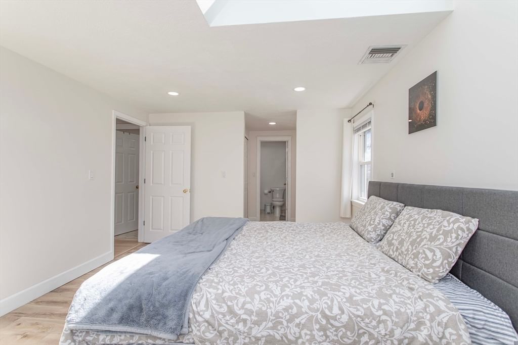 1210 Vfw Parkway #11, Boston, MA, 1210 Vfw Parkway #11, Boston, MA Photo #20