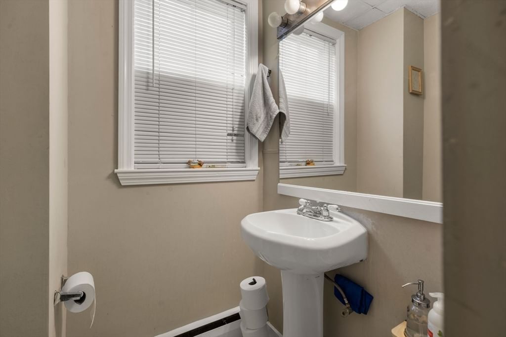 304 Shirley Street, Winthrop, MA 02152 photo 5