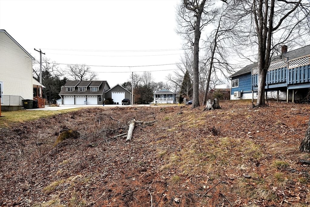 16 Black Point Rd Webster — Photo 6 of 14