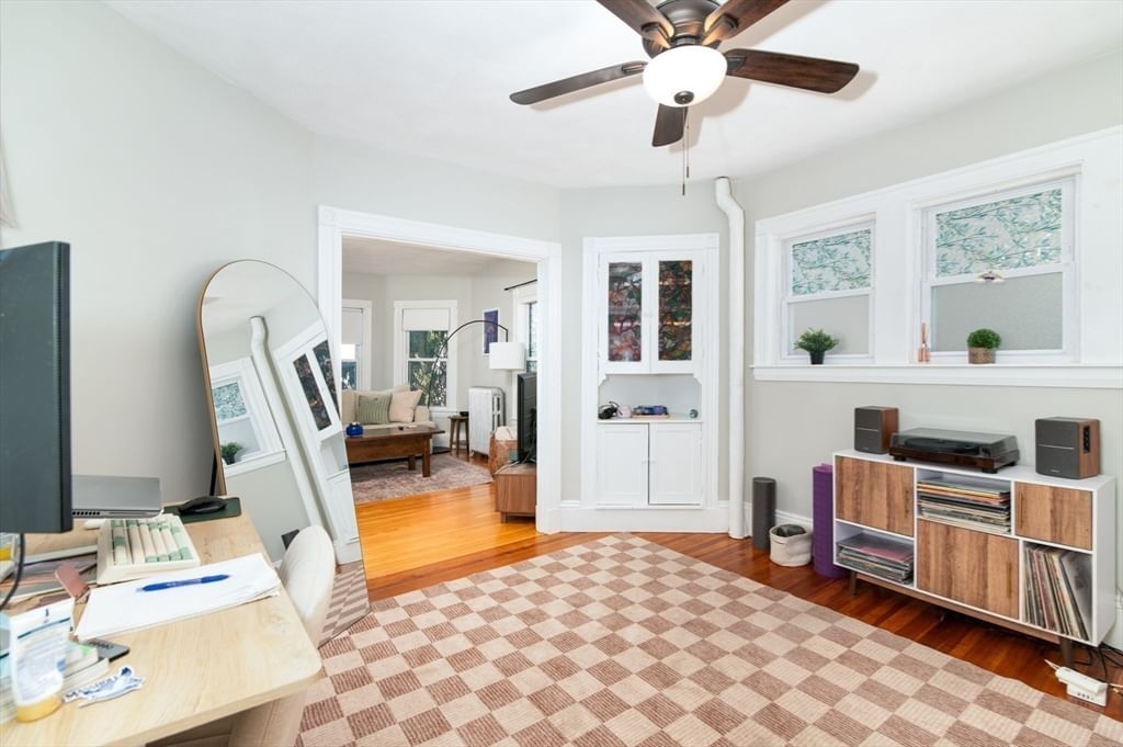 165 Whitwell St Quincy — Photo 13 of 39