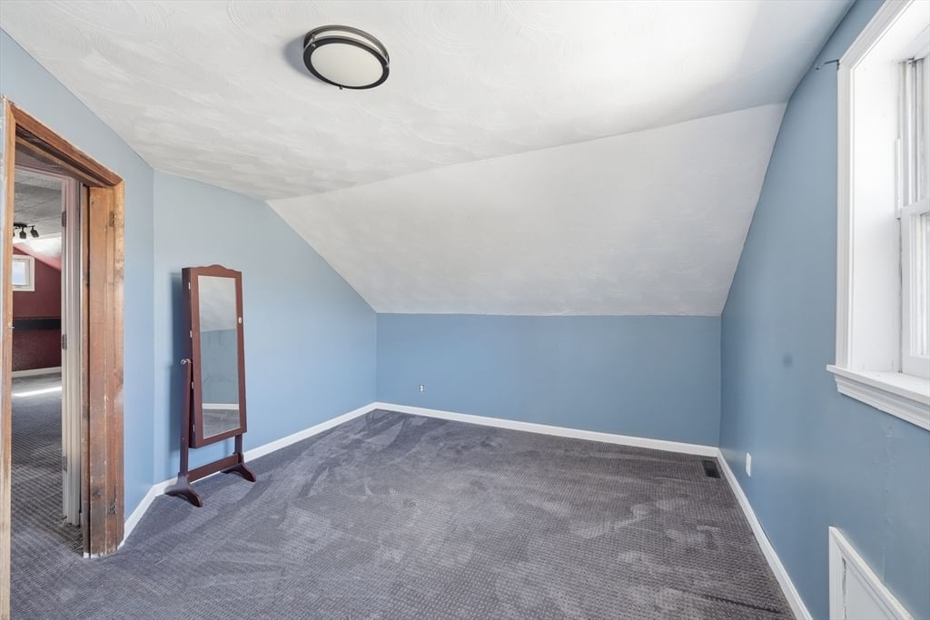 5 Torrey St Easthampton — Photo 17 of 36