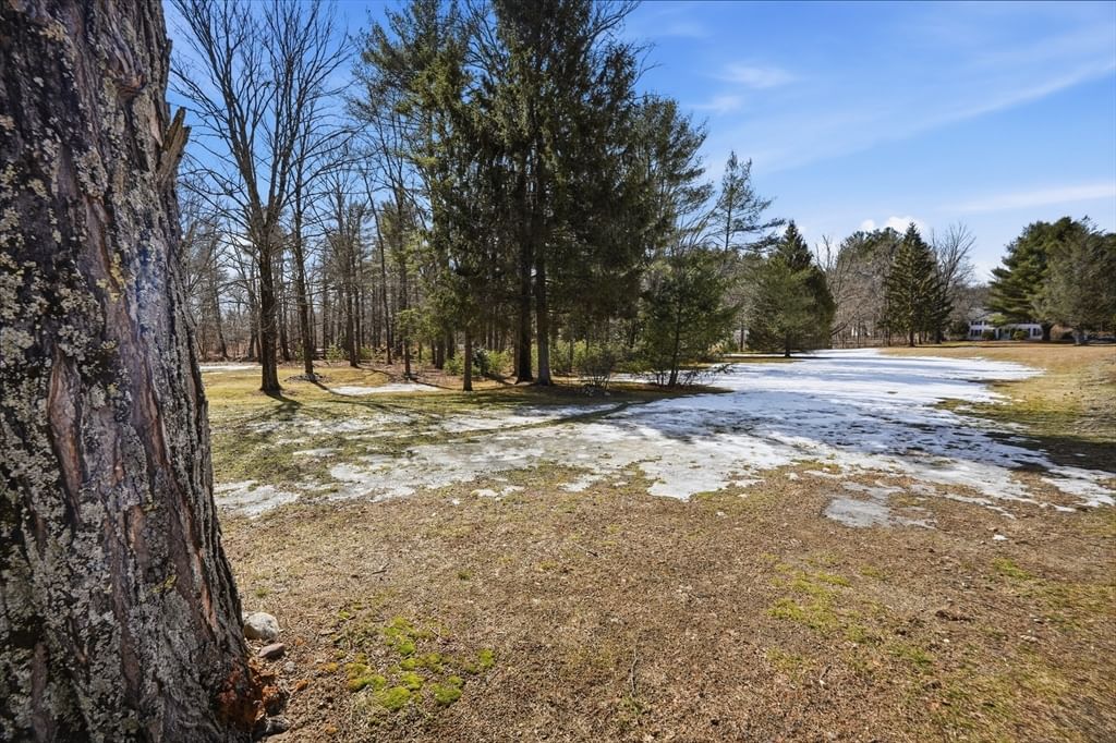 5 Torrey St Easthampton — Photo 31 of 36