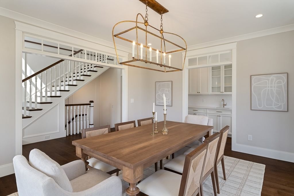17 Wyndemere Lane Natick — Photo 10 of 38