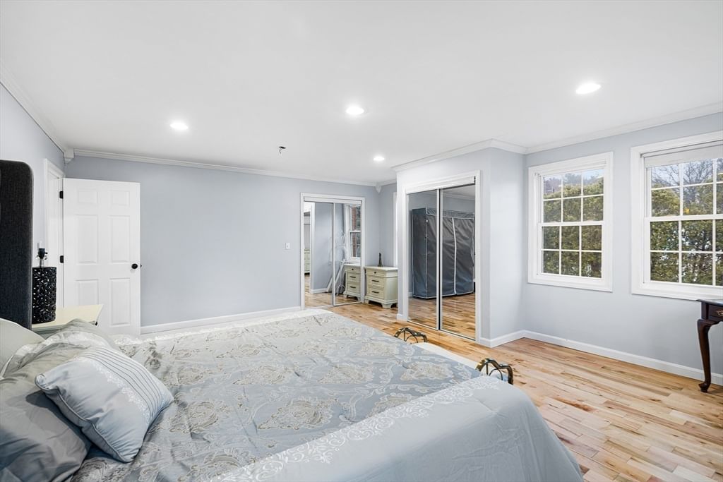 104 Sw Cutoff Northborough — Photo 19 of 33
