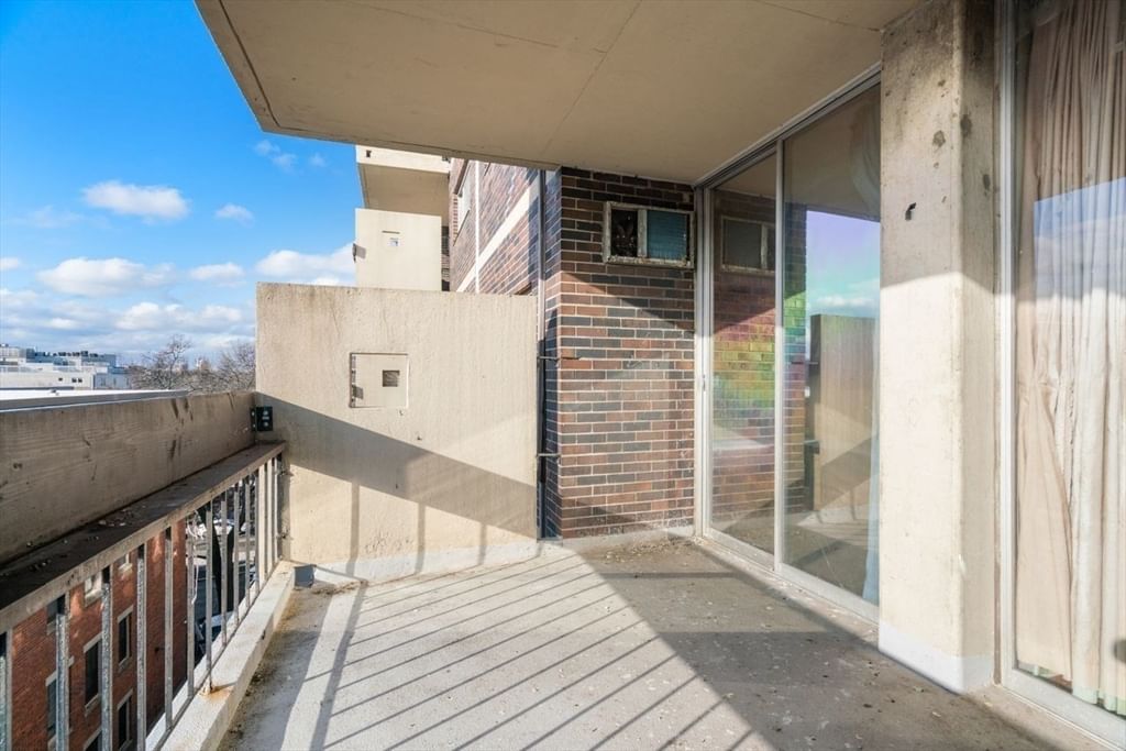 872 Massachusetts Avenue #304 Cambridge — Photo 16 of 19