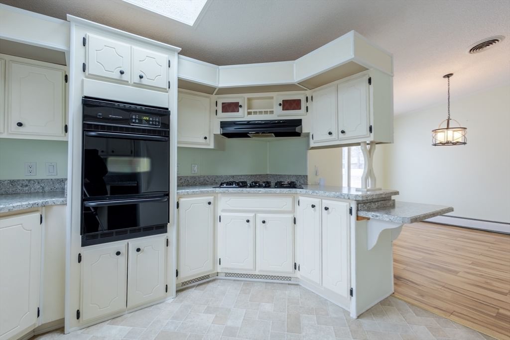 30 Leisurewood Drive Rockland — Photo 11 of 28