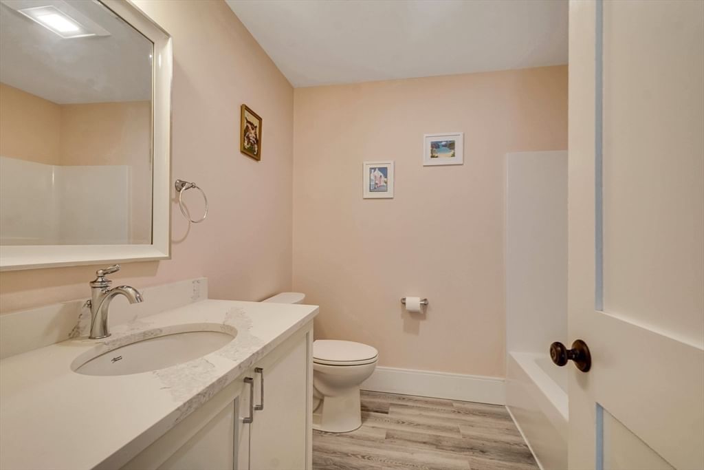 29 Southfield Ln #29 Sherborn — Photo 17 of 27