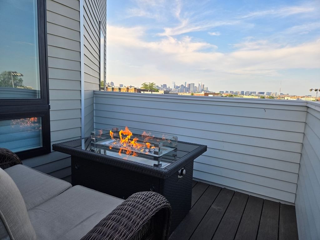 29 Woodford St #1 Boston — Photo 21 of 28
