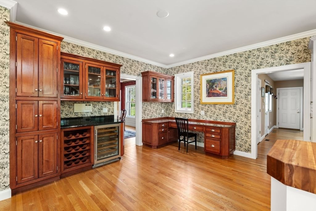1080 North Street Walpole — Photo 12 of 42