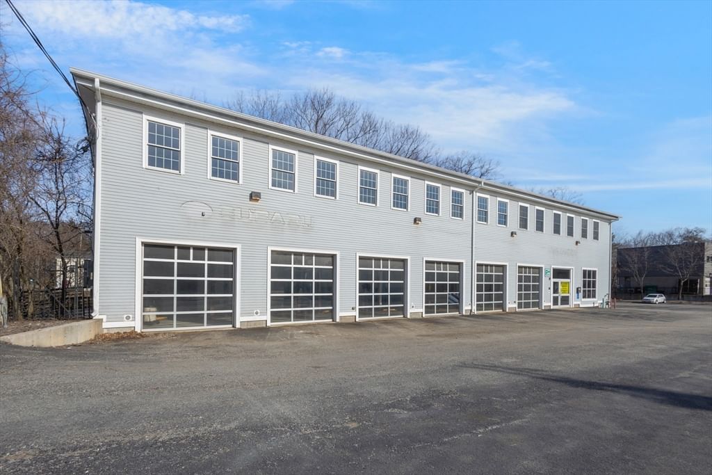 50 Powder Mill Rd, Acton, MA 01720 photo 4