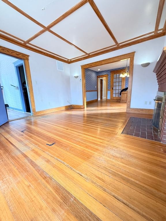 153-155 Vassall St Quincy — Photo 13 of 42