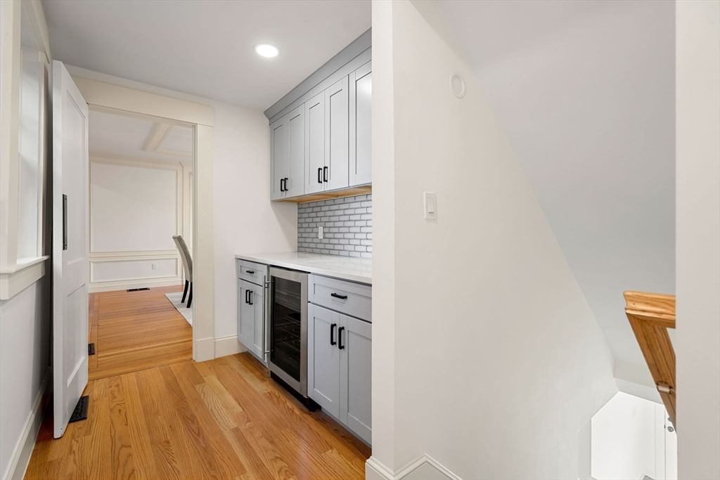 23 Ward St Woburn — Photo 18 of 41