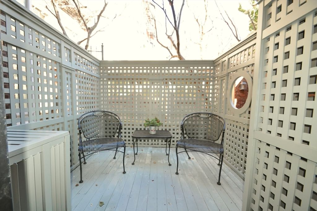 9 West Cedar St Boston — Photo 16 of 18