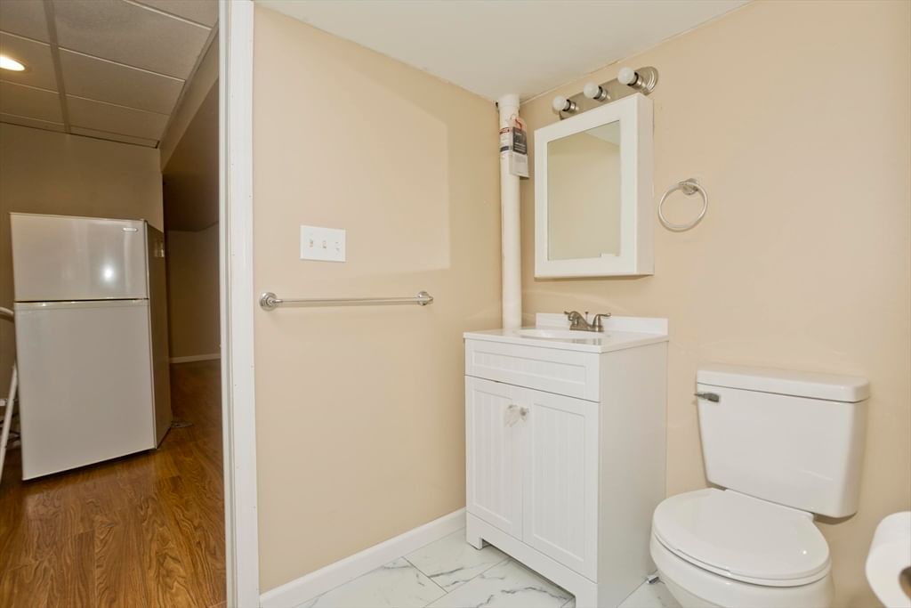 31 Acrebrook Rd Springfield — Photo 21 of 32