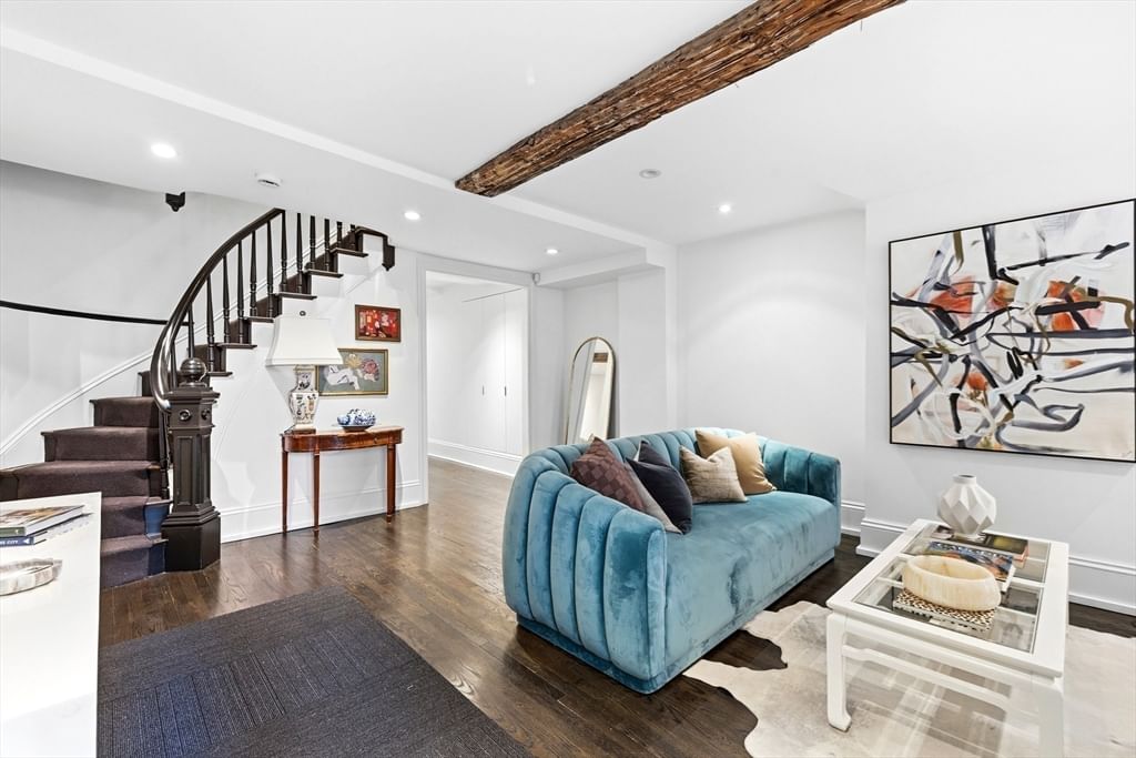 22 Joy St Boston — Photo 11 of 40
