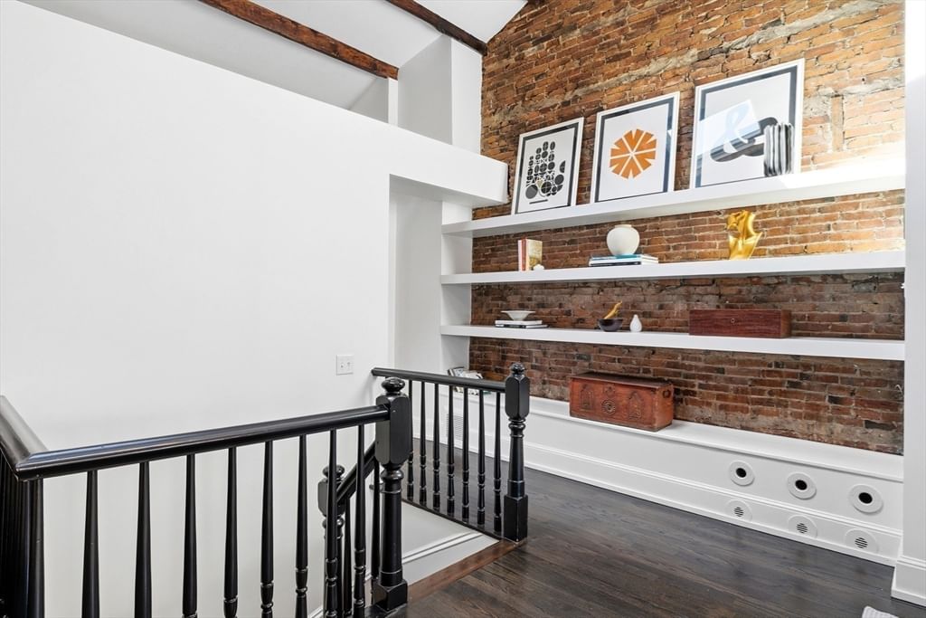 22 Joy St Boston — Photo 26 of 40