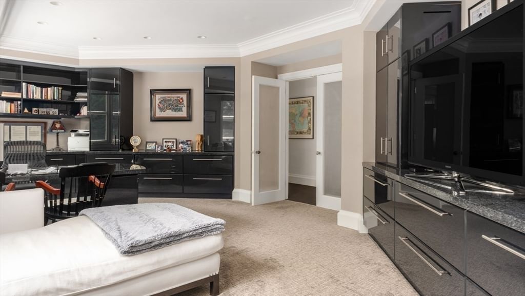 67 Byron Road Weston — Photo 23 of 42