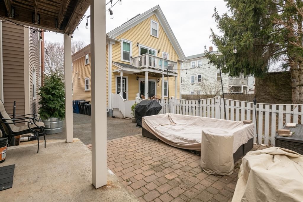96 Derby Street #1 Salem — Photo 26 of 32