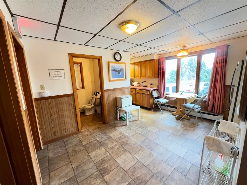 328 Brooks St Worcester — Photo 12 of 32