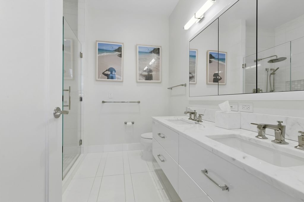 50 Liberty #PH1G Boston — Photo 10 of 14
