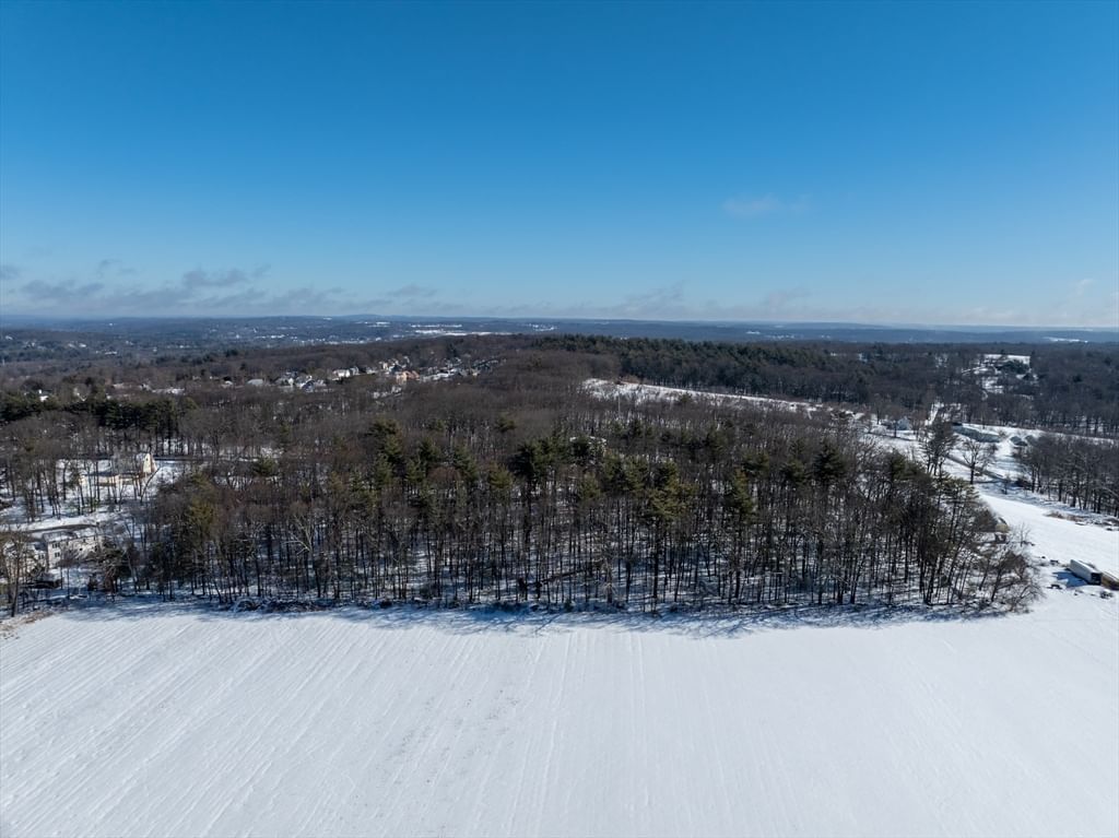 82 Dodge Hill Rd Sutton — Photo 5 of 8