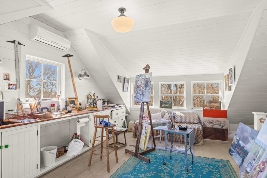 205 South Rd Chilmark — Photo 25 of 42