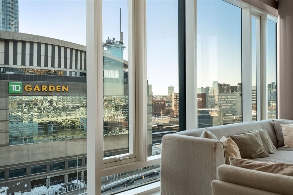 100 Lovejoy Wharf #11D Boston — Photo 13 of 20