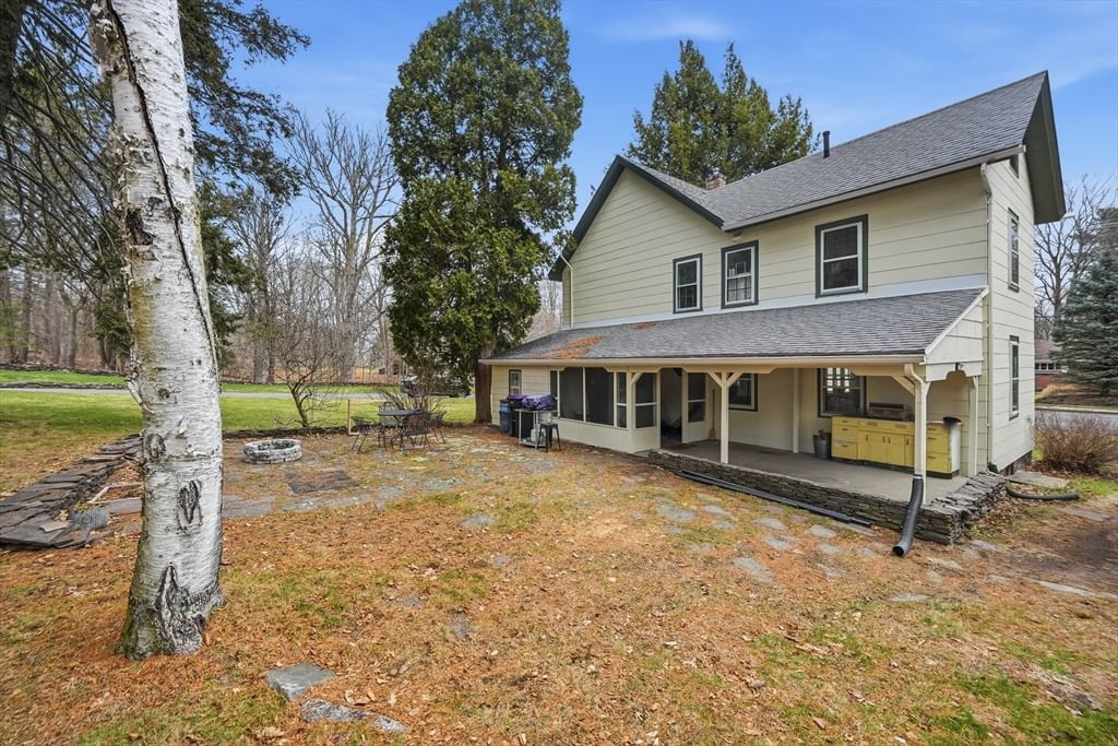 1177 Northampton St, Holyoke, MA, 1177 Northampton St, Holyoke, MA Photo #1