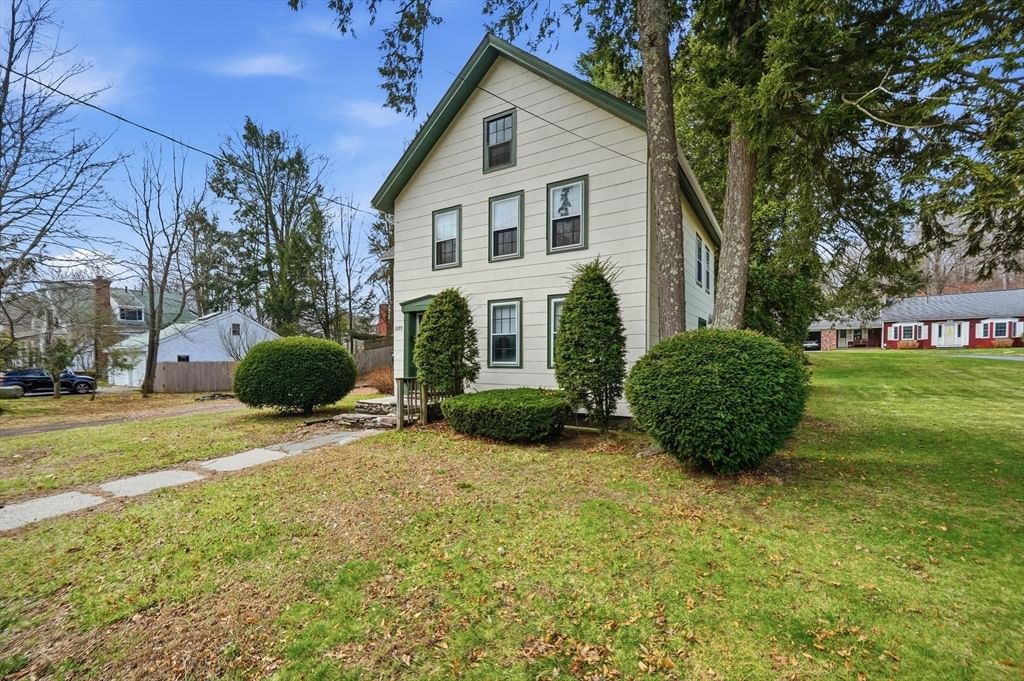 1177 Northampton St Holyoke — Photo 25 of 29