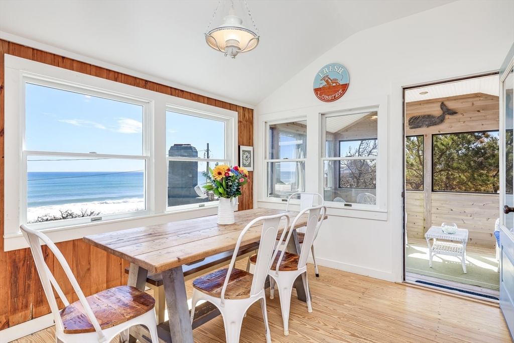 175 Cliff Road Wellfleet — Photo 11 of 42