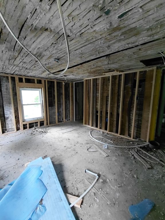 247 Pecks Rd, Pittsfield, MA 01201 photo 5