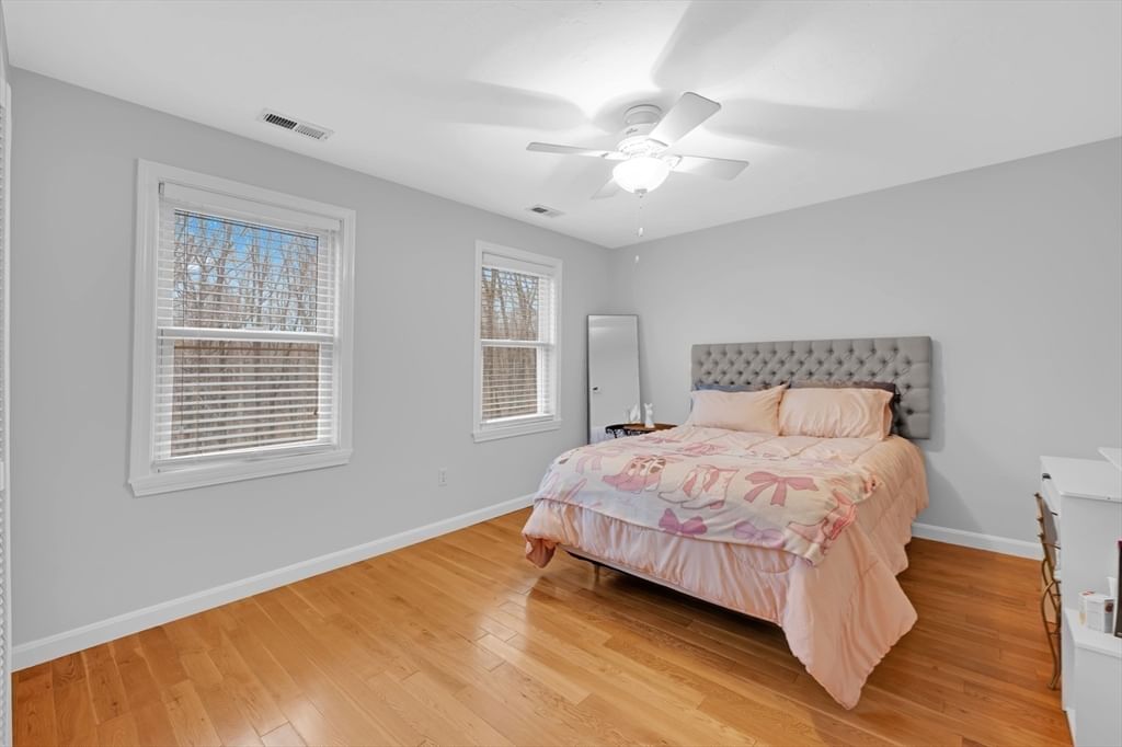 32 Sibley Rd Sutton — Photo 13 of 26