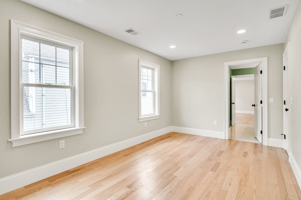 232 Lincoln Street Lexington — Photo 31 of 42