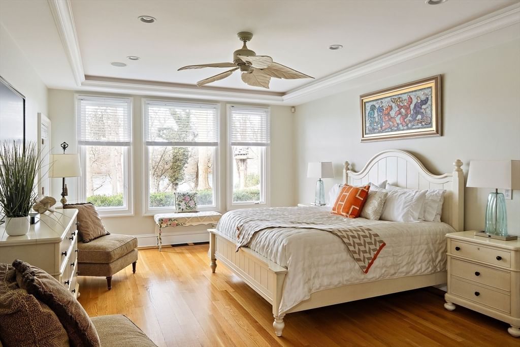 385 Barnes Road, Oak Bluffs, MA 02557 photo 3