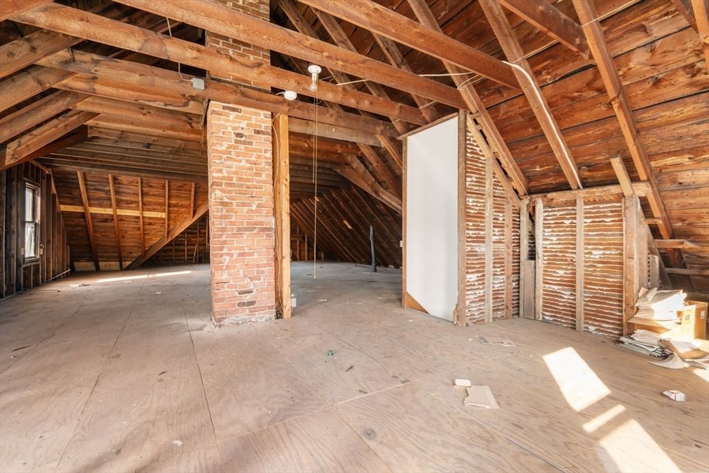 826 Broadway Everett — Photo 37 of 42