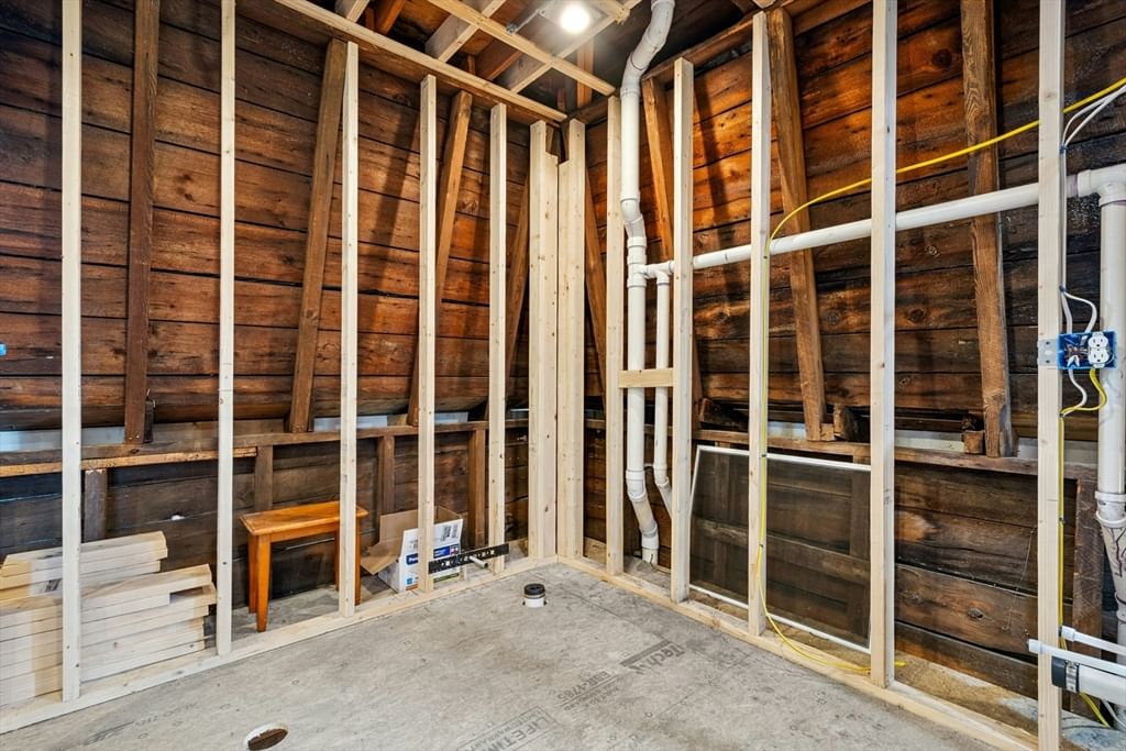 8 Pine St #4 Boston — Photo 10 of 20