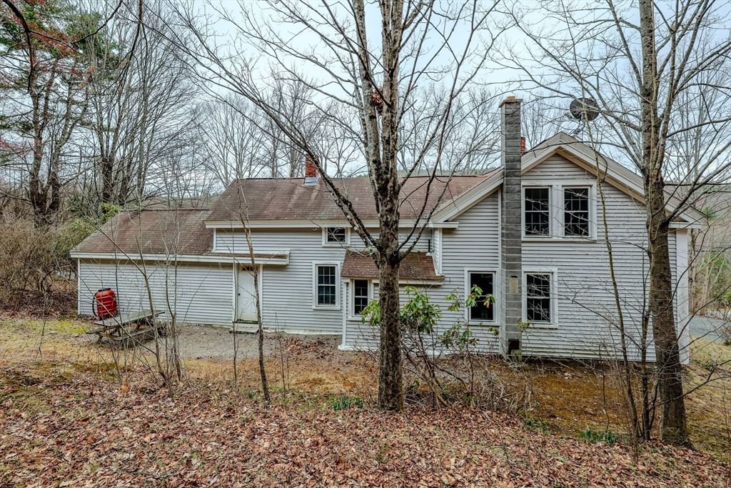 118 N Leverett Rd, Leverett, MA 01054 photo 5