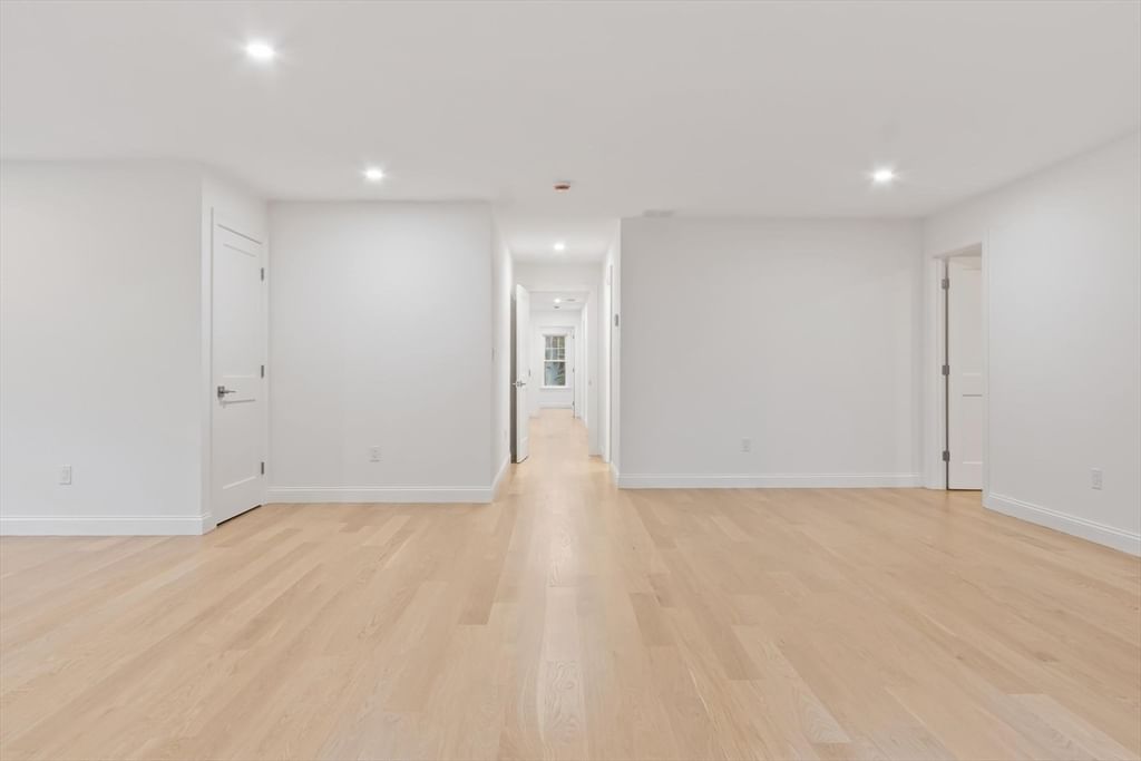 1 Ignatius Common Drive Northborough — Photo 14 of 27