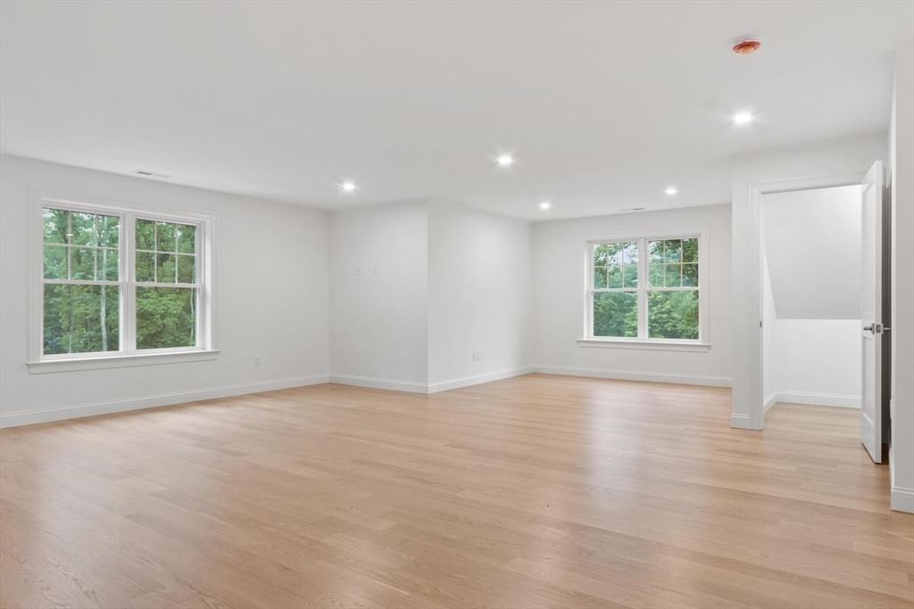 1 Ignatius Common Drive Northborough — Photo 15 of 27