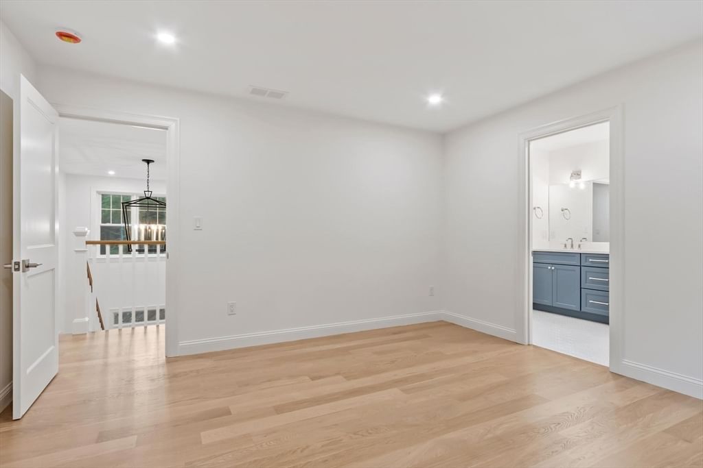 1 Ignatius Common Drive Northborough — Photo 18 of 27