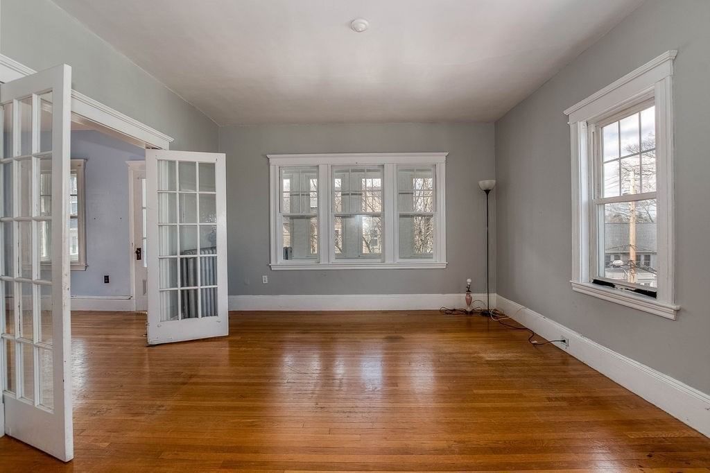 73 Westbourne St Boston — Photo 19 of 41