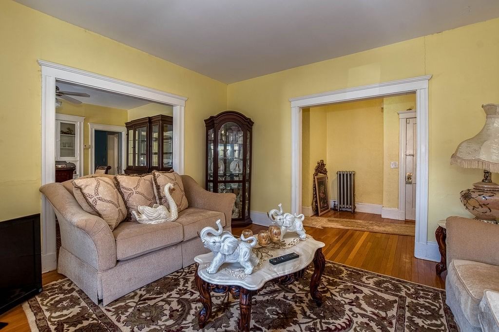 73 Westbourne St Boston — Photo 28 of 41