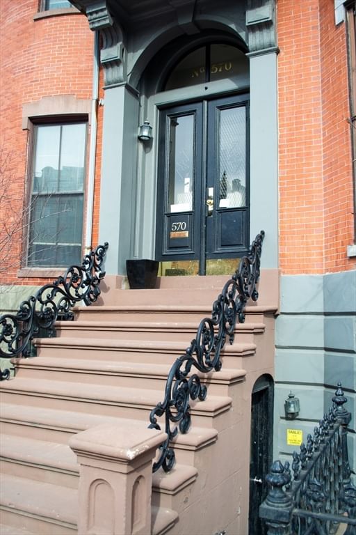 570 Massachusetts Avenue #1 Boston — Photo 10 of 14