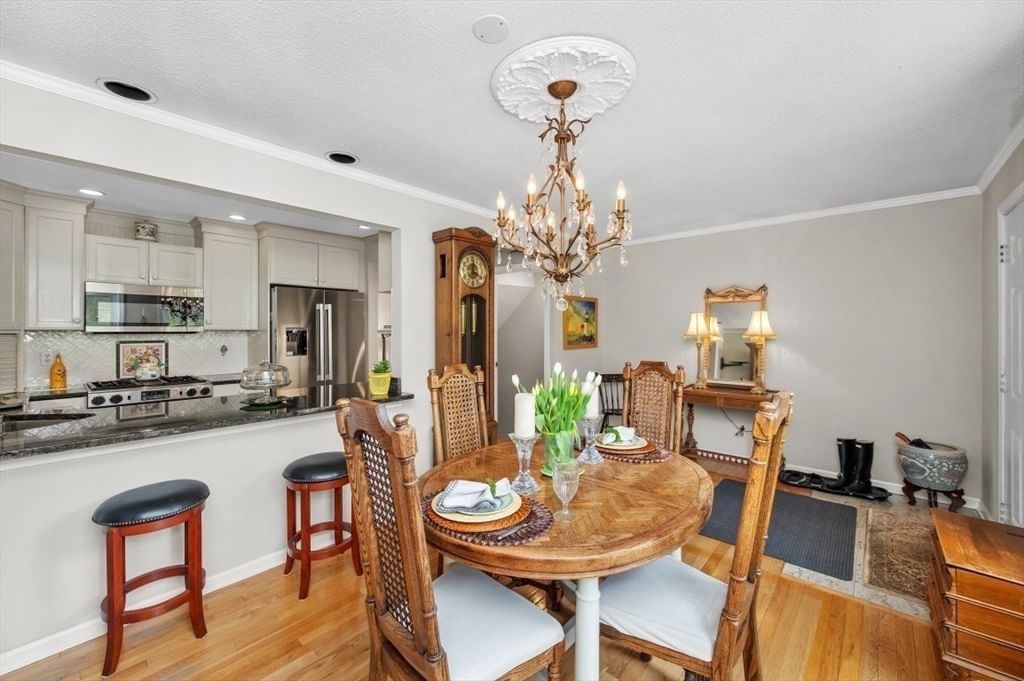 18 Breakwater Drive #18 Chelsea — Photo 9 of 42